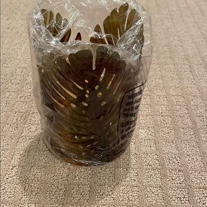 Pink Zebra Tropical Metal Leaf Accent Shade in Brown